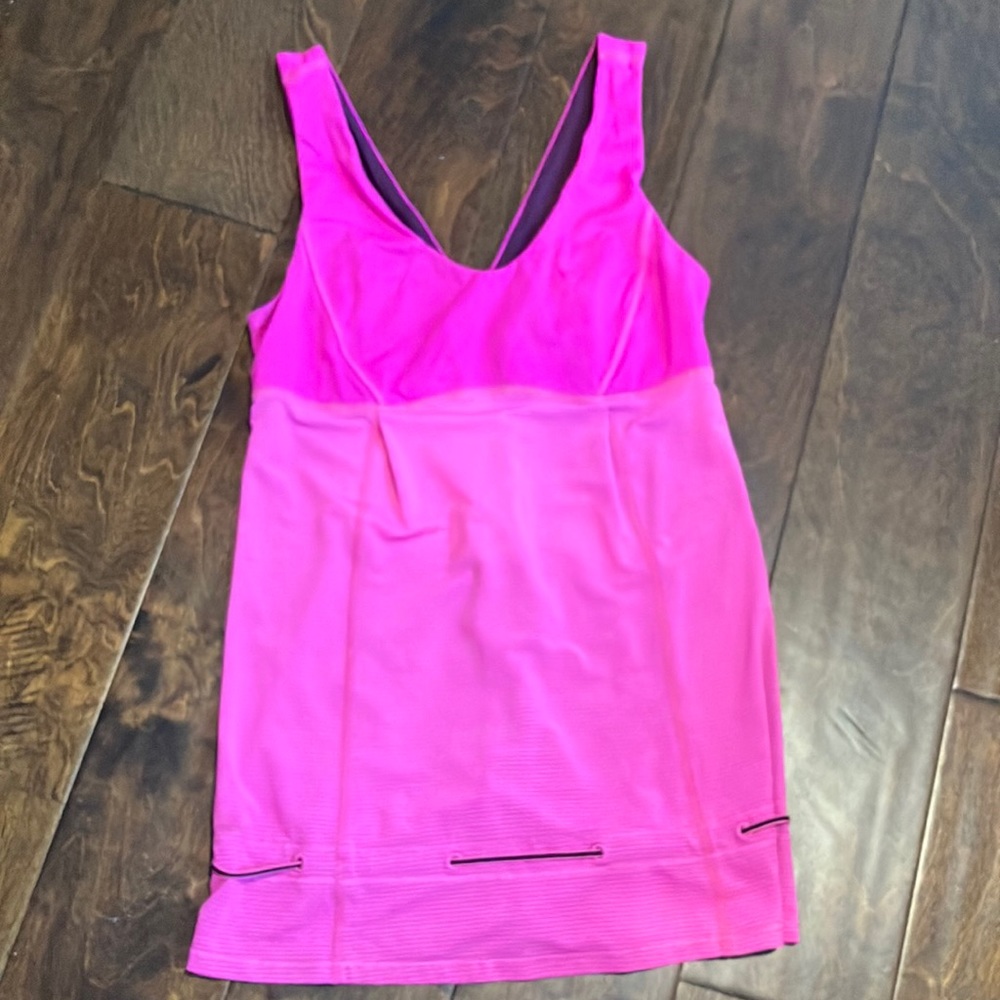 Lululemon tank (sz 4)